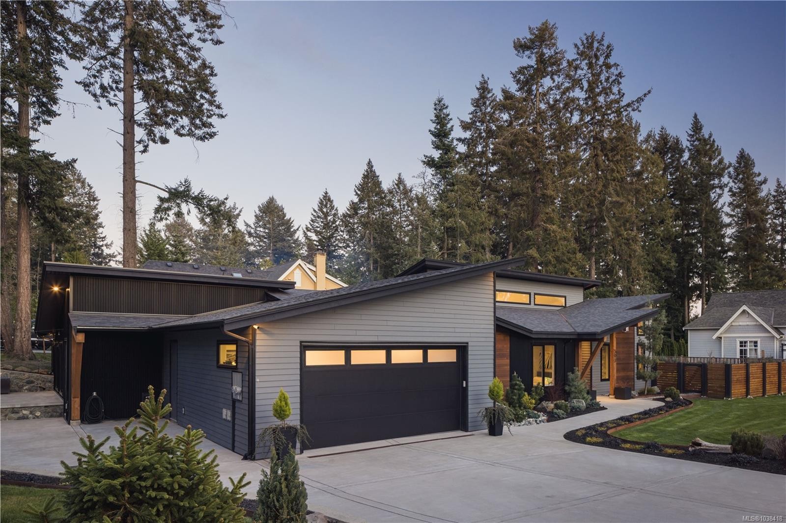 593 Downey Rd, North Saanich, BC
