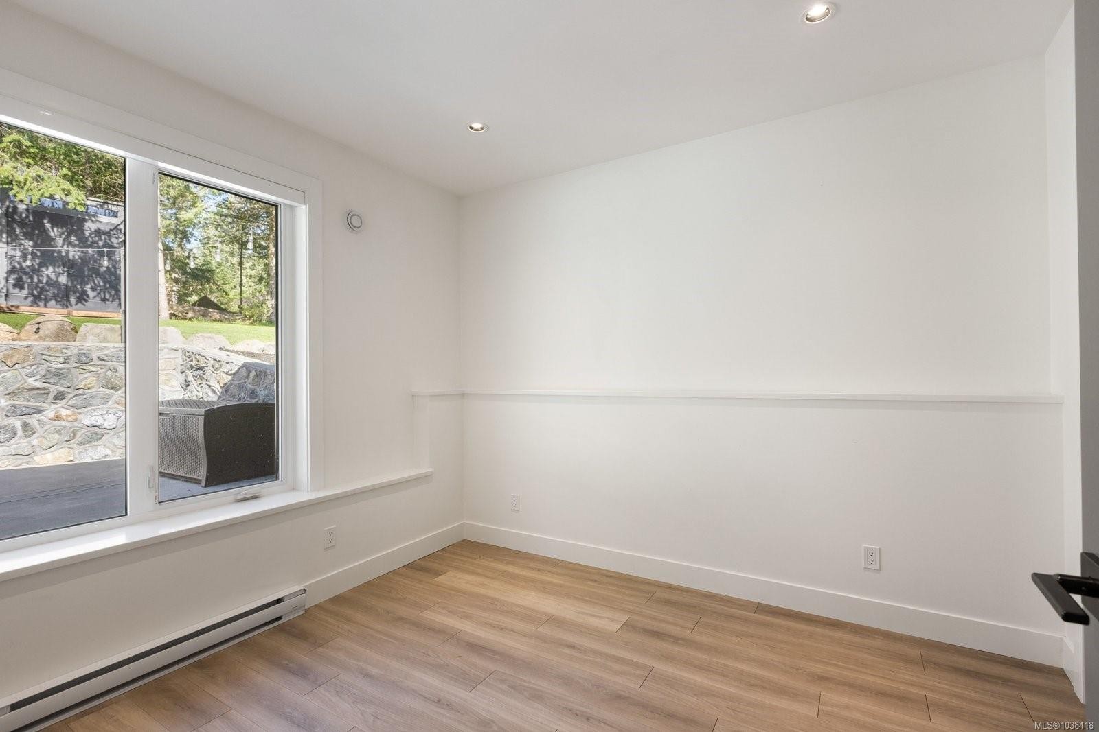 593 Downey Rd, North Saanich, BC