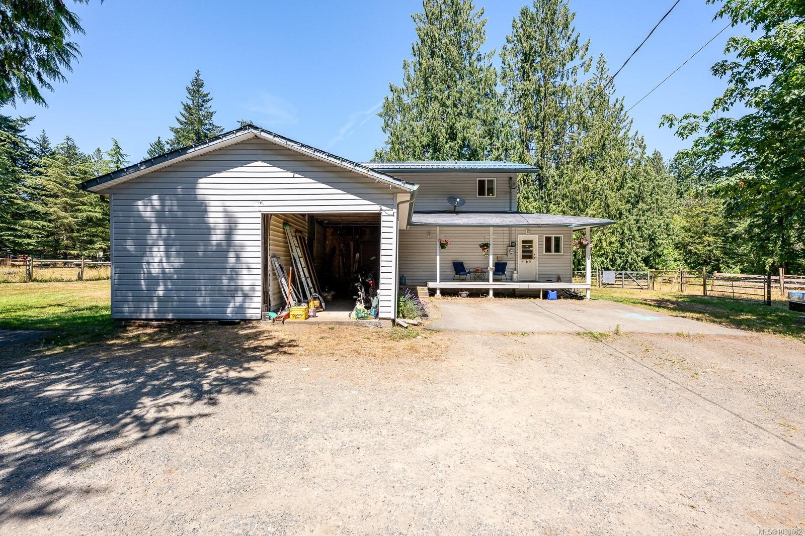 2468 Endall Rd, Black Creek, BC