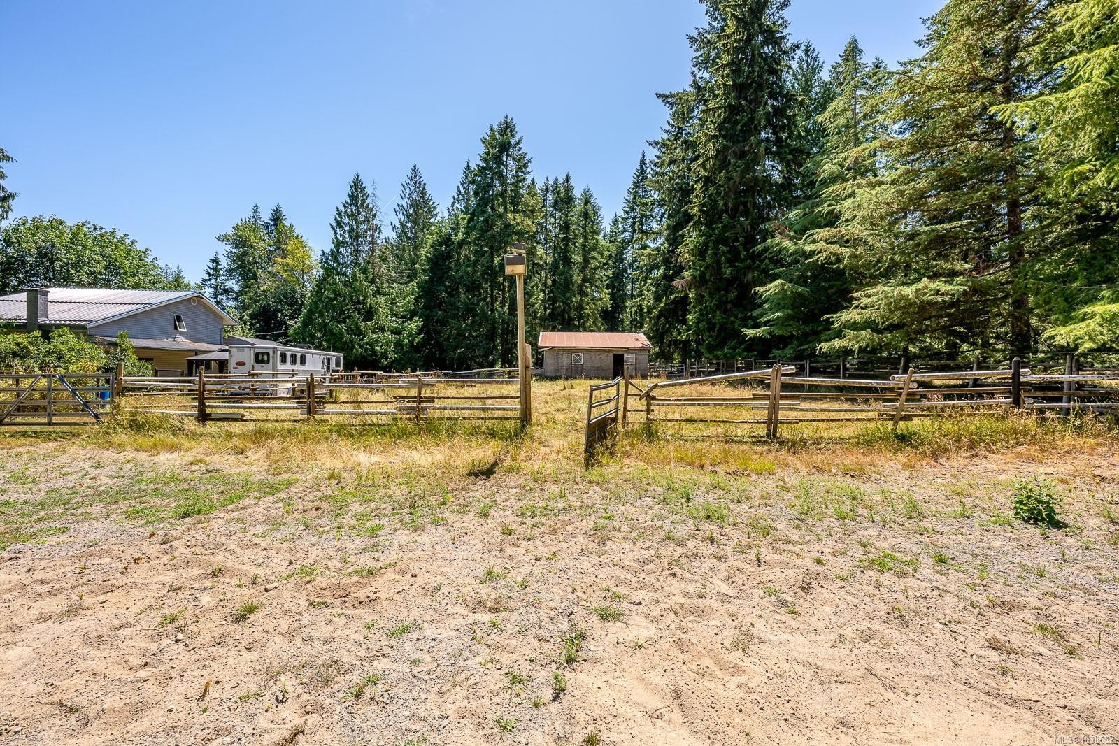 2468 Endall Rd, Black Creek, BC