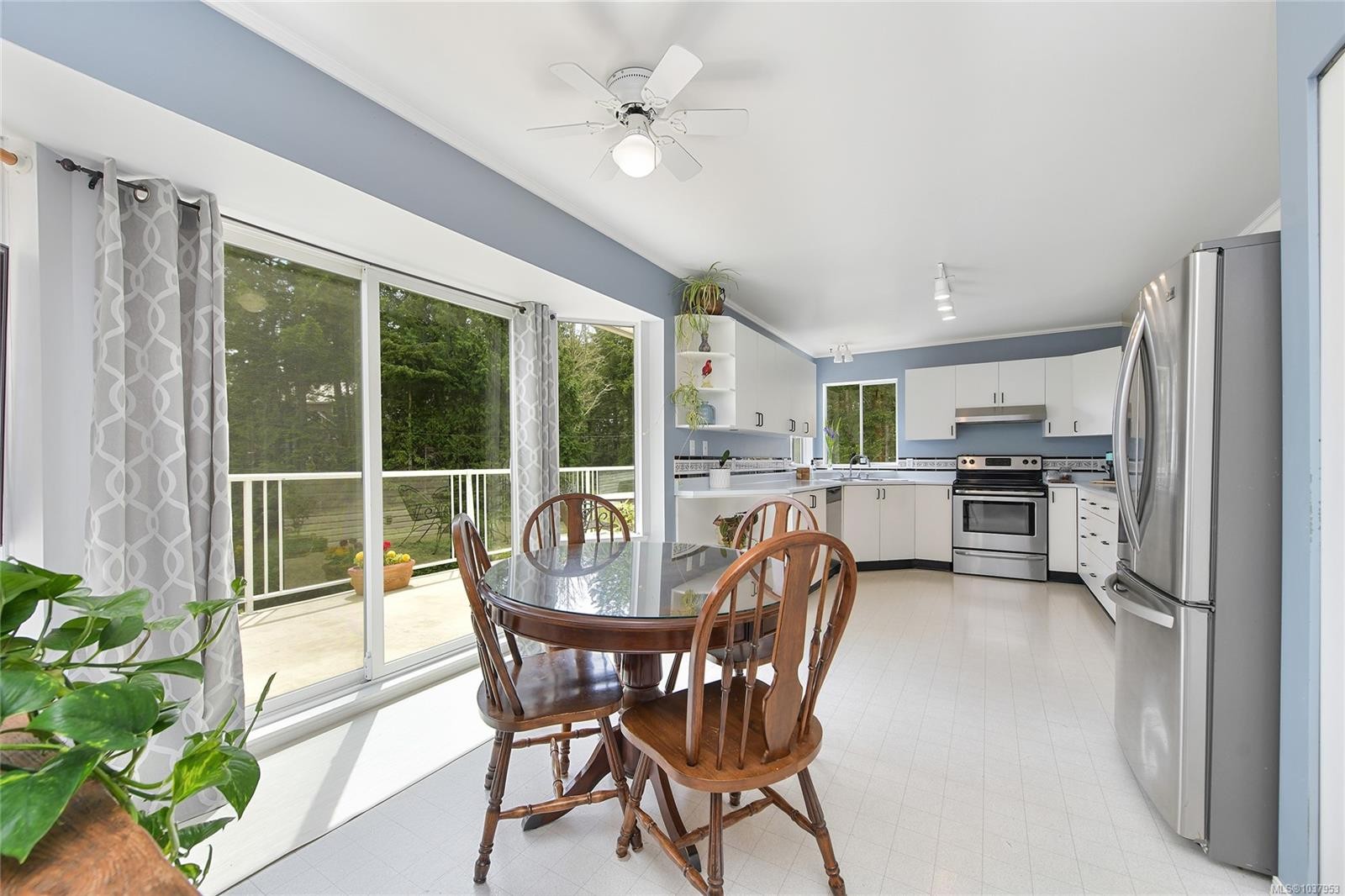 7000 Maple Park Terr, Sooke, BC