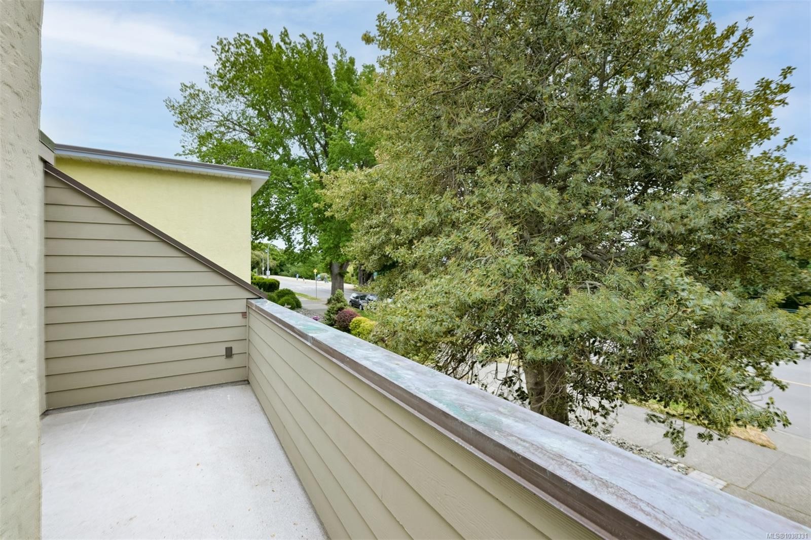 558 Dallas Rd, Victoria, BC - Outdoor