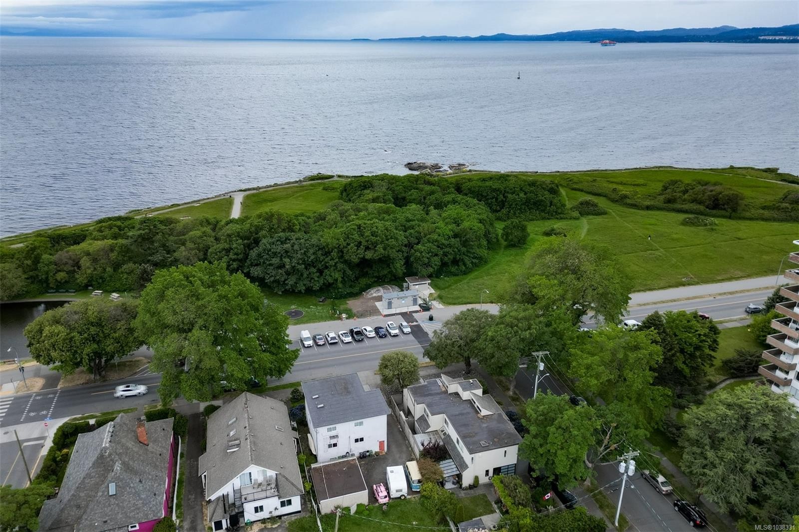 558 Dallas Rd, Victoria, BC - Outdoor With Body Of Water With View