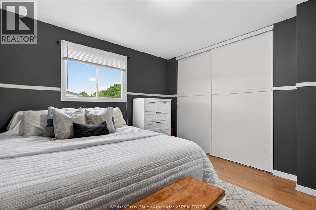 8492 Jerome, Windsor, ON - Indoor Photo Showing Bedroom