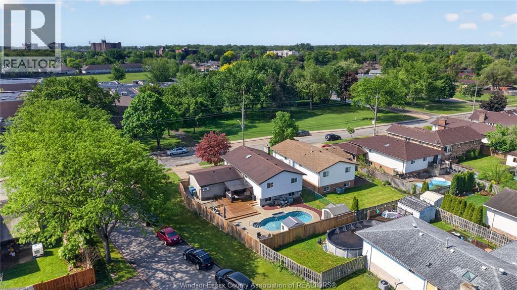 8492 Jerome, Windsor, ON - Outdoor With View