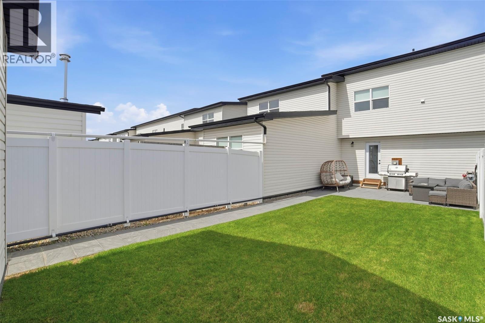 336 Mcfaull Crescent, Saskatoon, SK - Outdoor With Exterior
