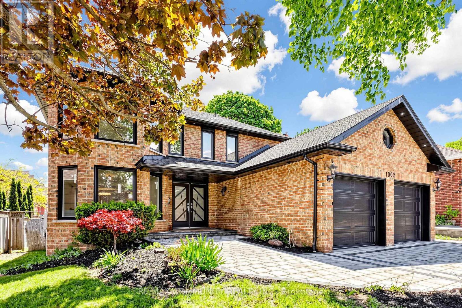 1002 Riverview Crescent, Pickering, ON - Outdoor
