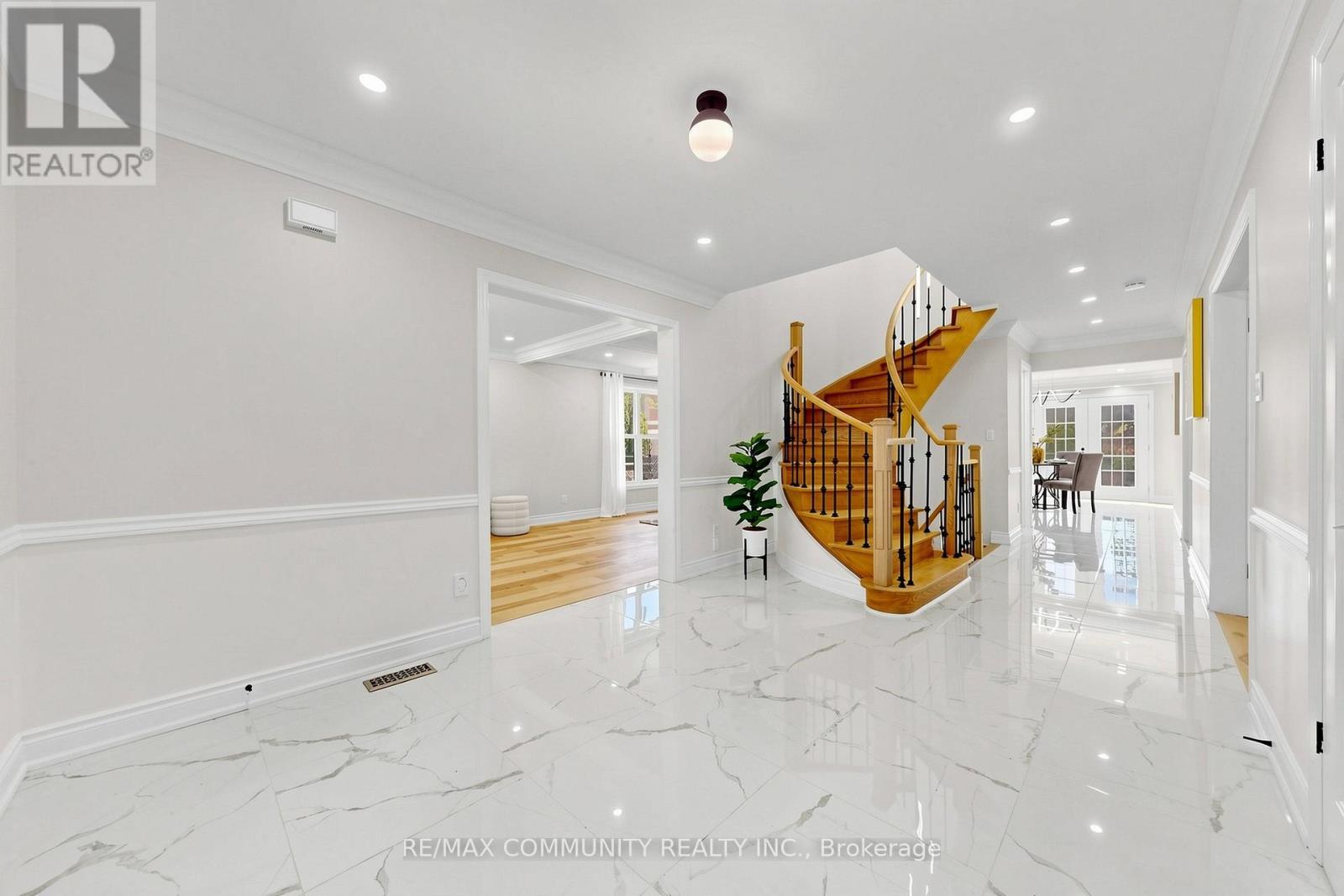 1002 Riverview Crescent, Pickering, ON - Indoor Photo Showing Other Room