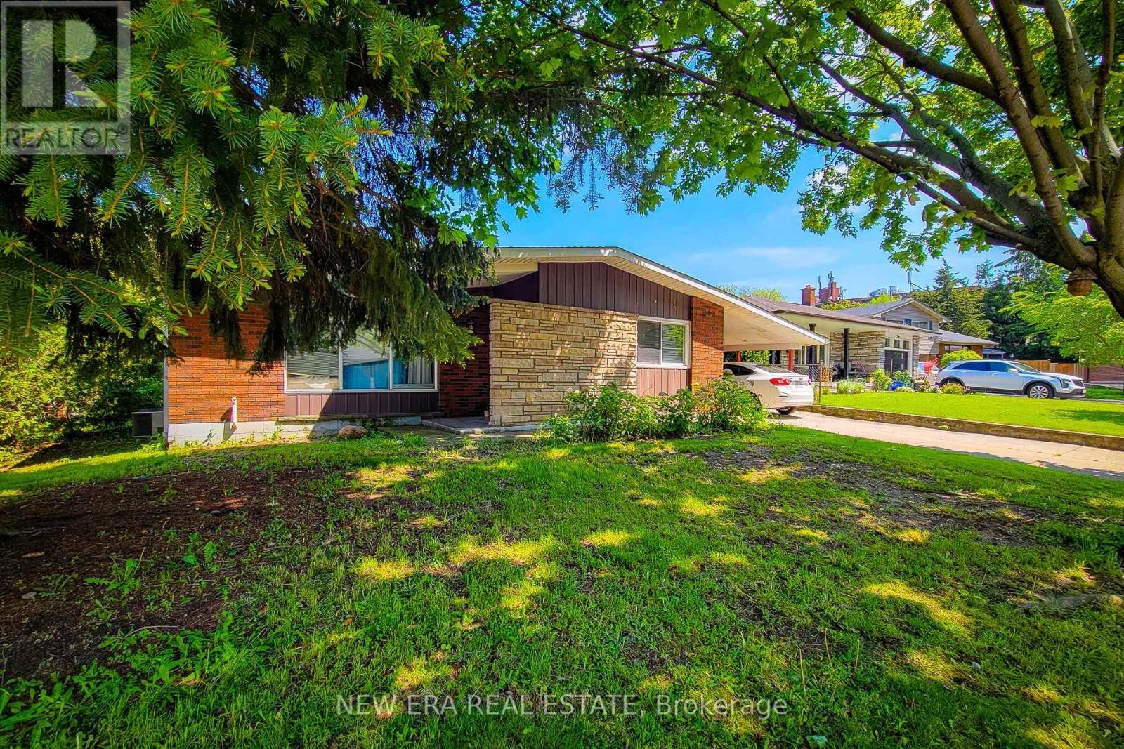 1 Vera Court, Hamilton, ON - Outdoor