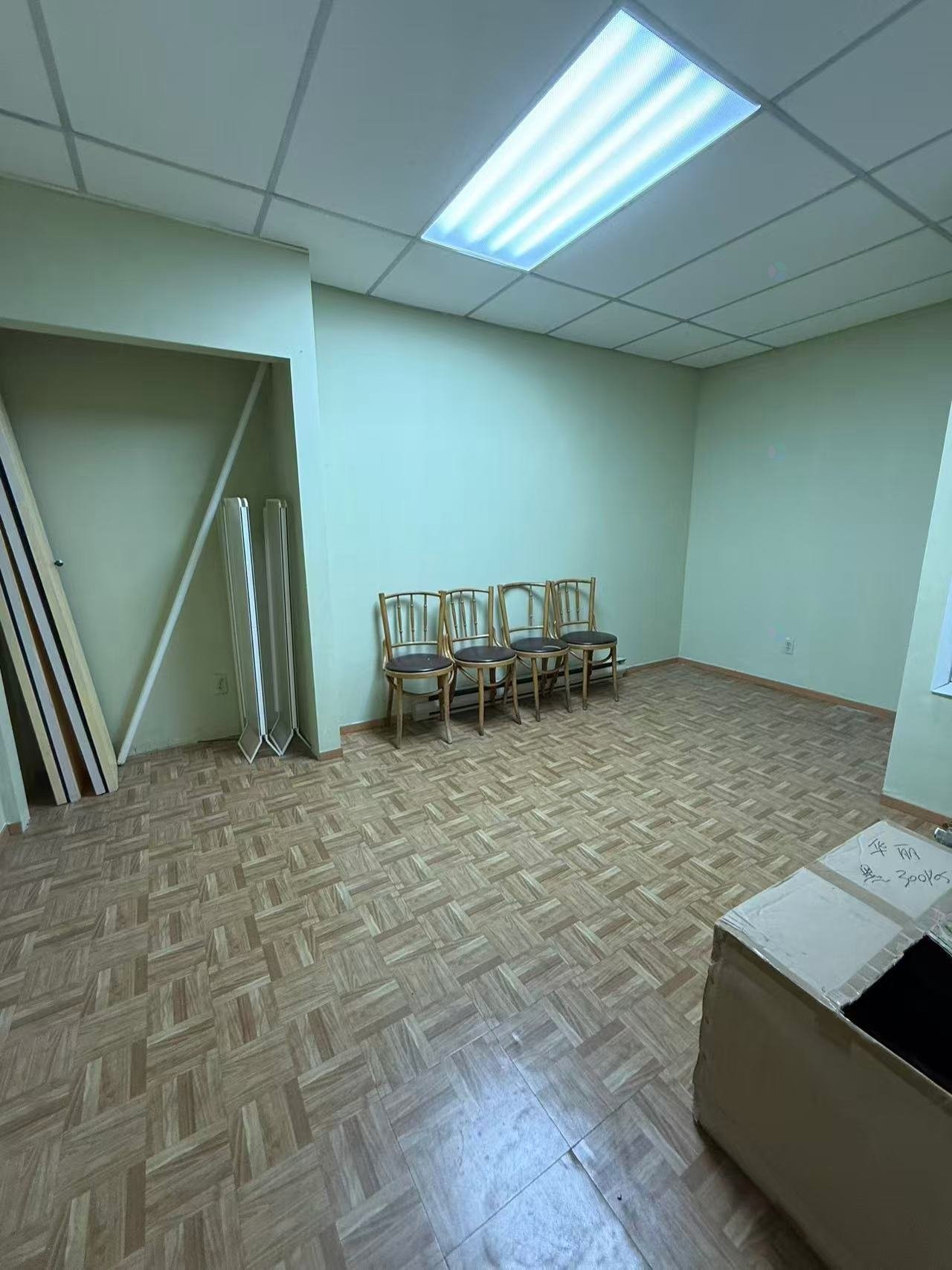 Bedroom - 13997 Rue Notre-Dame E., Montréal (Rivière-Des-Prairies/Pointe-Aux-Trembles), QC - Indoor