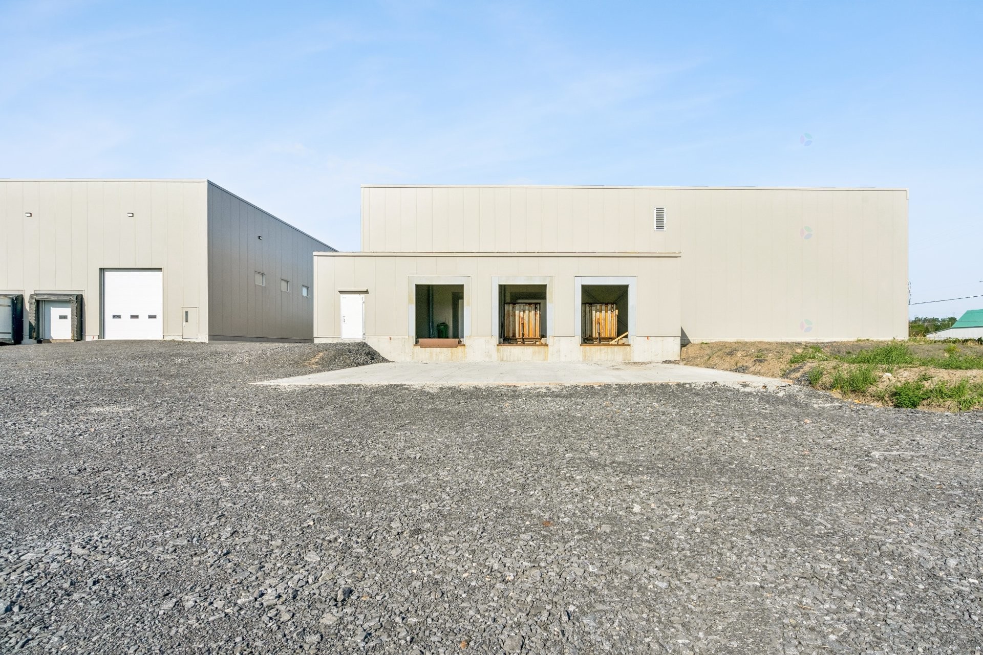 Loading Dock - 20 - 40 Rue Filion, Saint-Jacques-Le-Mineur, QC