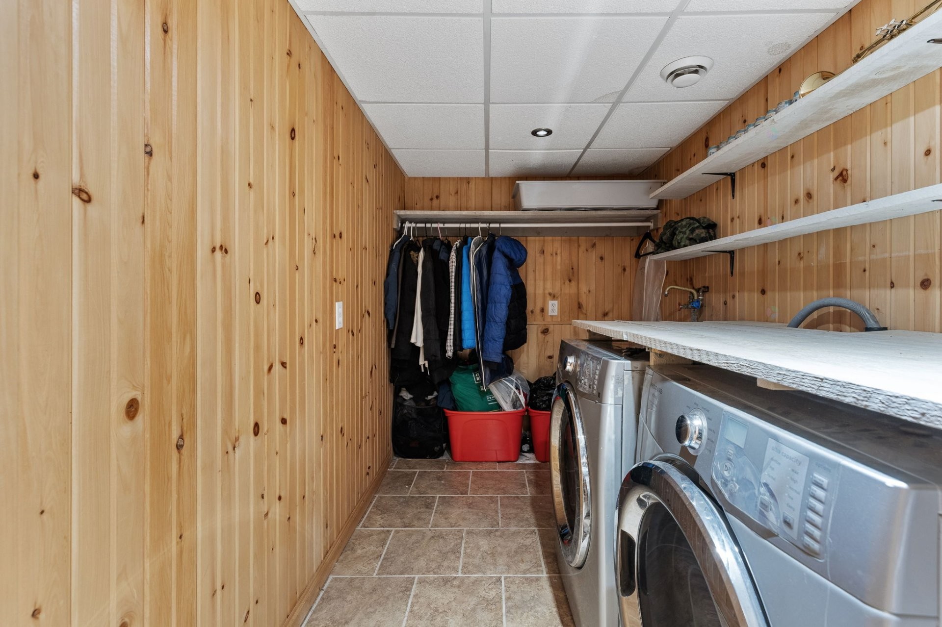 Laundry - 68 Rue Martineau, Gatineau (Gatineau), QC - Indoor Photo Showing Laundry Room