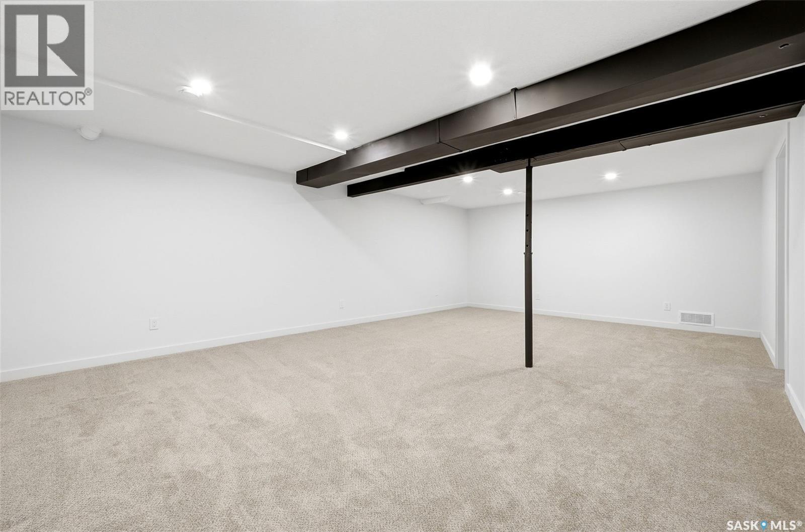 127 Mackenzie Way, Regina, SK - Indoor