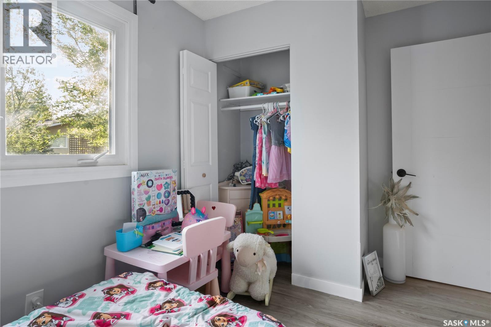 18 Hyland Crescent, Regina, SK - Indoor Photo Showing Bedroom