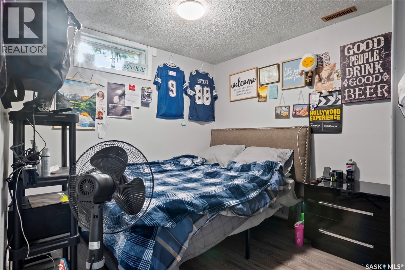 18 Hyland Crescent, Regina, SK - Indoor Photo Showing Bedroom