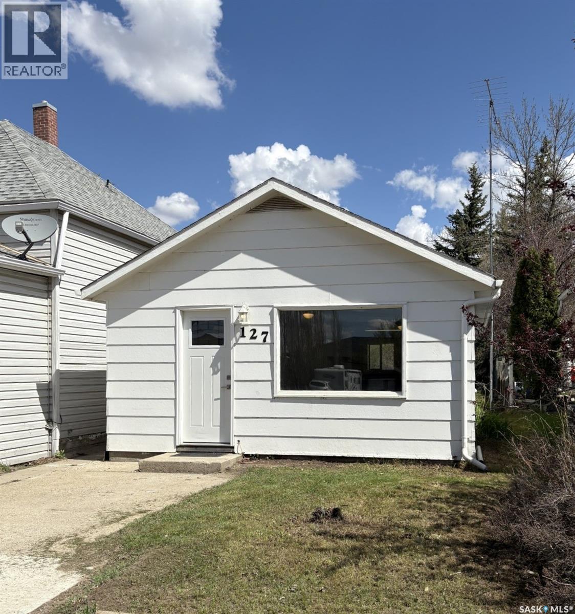 127 2Nd Avenue W, Biggar, SK - Outdoor