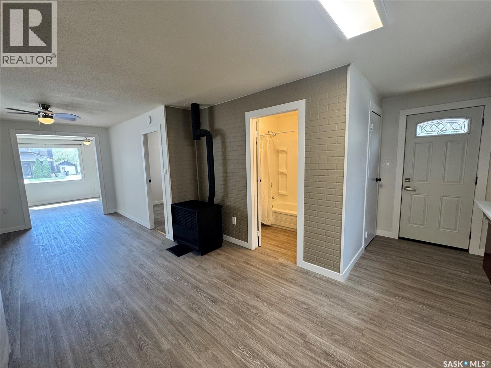 127 2Nd Avenue W, Biggar, SK - Indoor Photo Showing Other Room