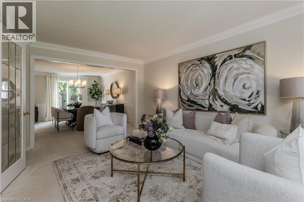 4153 Arbourfield Drive, Burlington, ON - Indoor Photo Showing Living Room