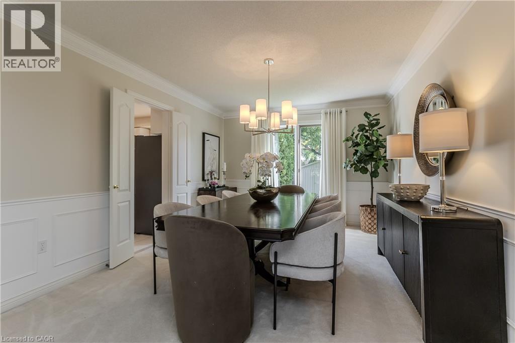 4153 Arbourfield Drive, Burlington, ON - Indoor Photo Showing Dining Room