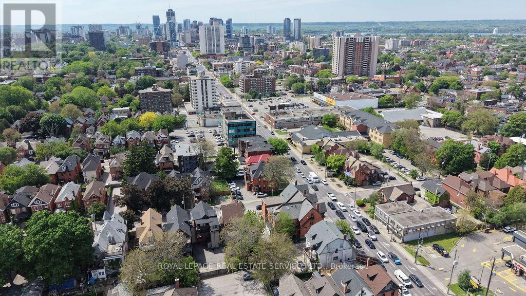 100 Wentworth Street S, Hamilton, ON - Outdoor With View