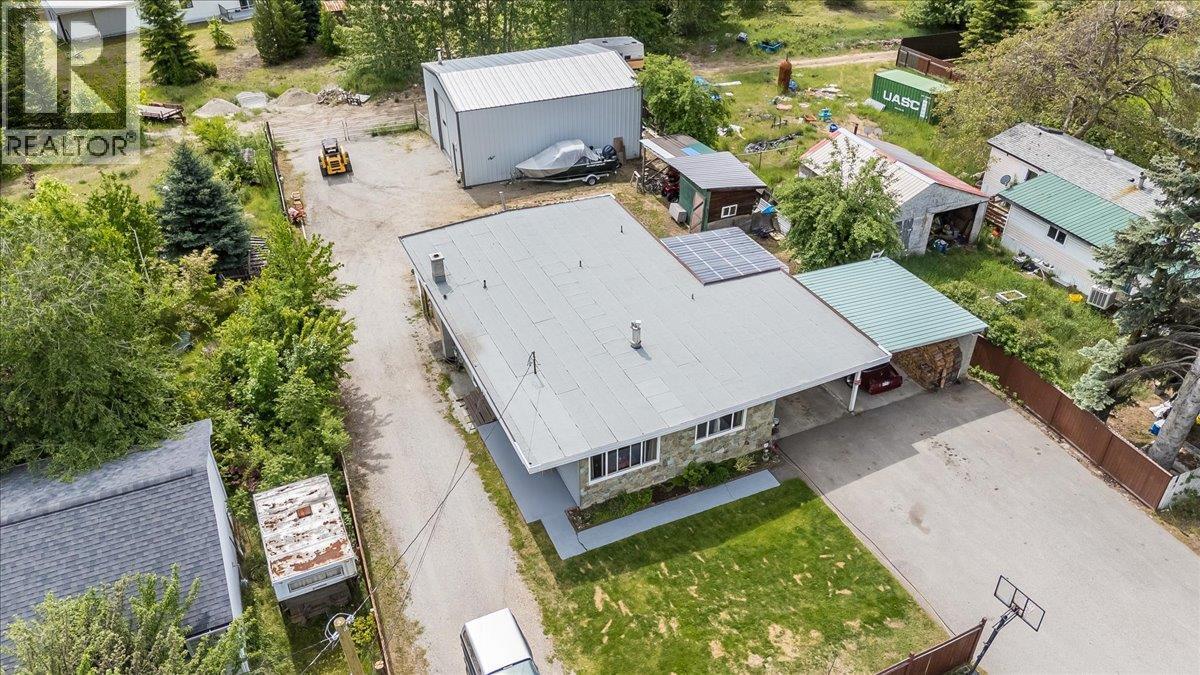609 201St Avenue, Castlegar, BC - Outdoor