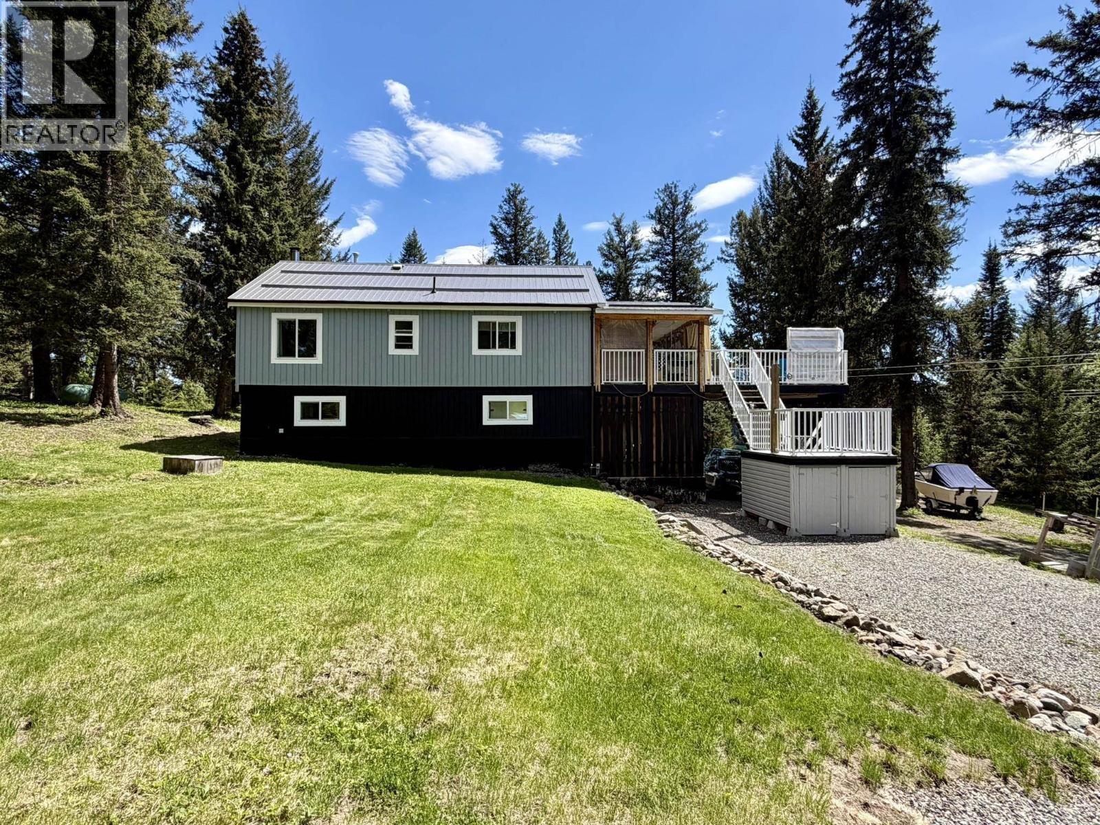 7621 Pettyjohn Road, Deka Lake / Sulphurous / Hathaway Lakes, BC - Outdoor