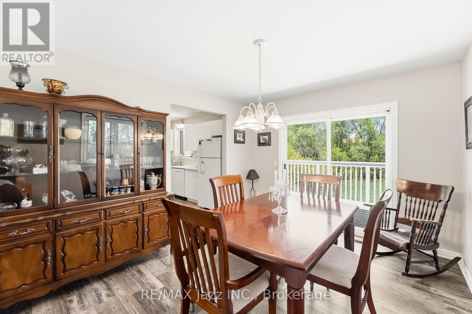 5492 Hwy 620, Wollaston, ON - Indoor Photo Showing Dining Room