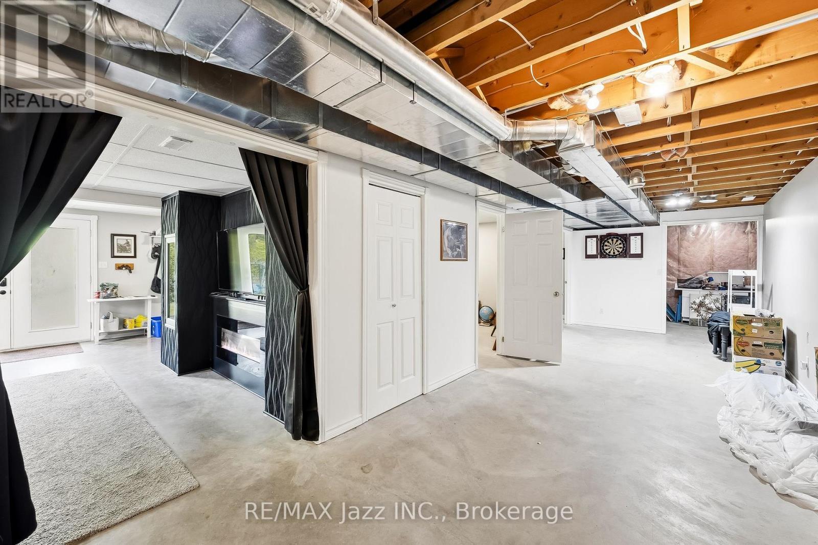 5492 Hwy 620, Wollaston, ON - Indoor Photo Showing Basement