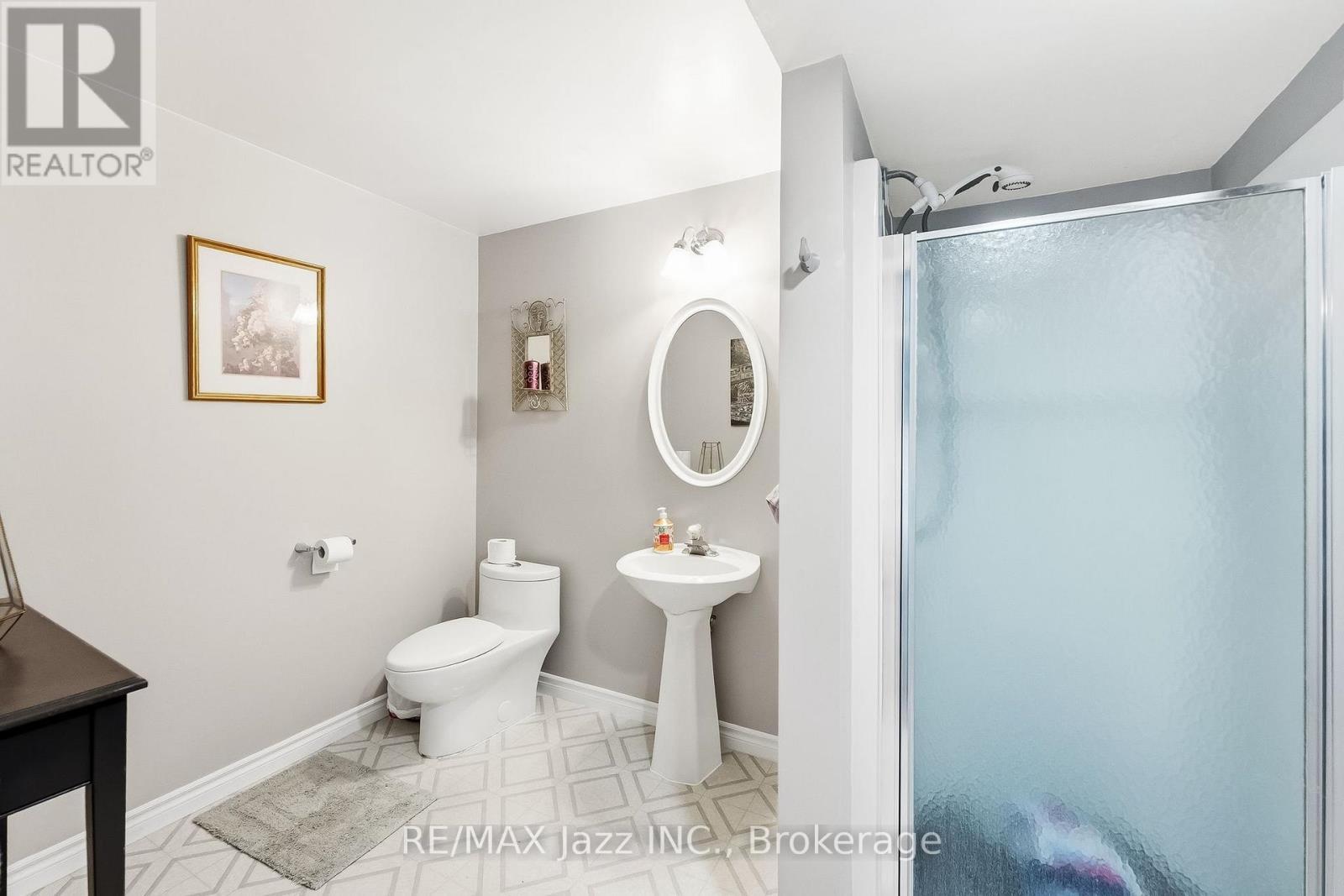 5492 Hwy 620, Wollaston, ON - Indoor Photo Showing Bathroom