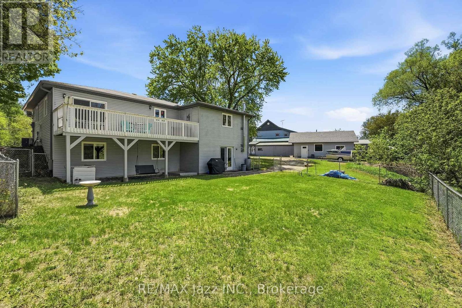 5492 Hwy 620, Wollaston, ON - Outdoor With Deck Patio Veranda