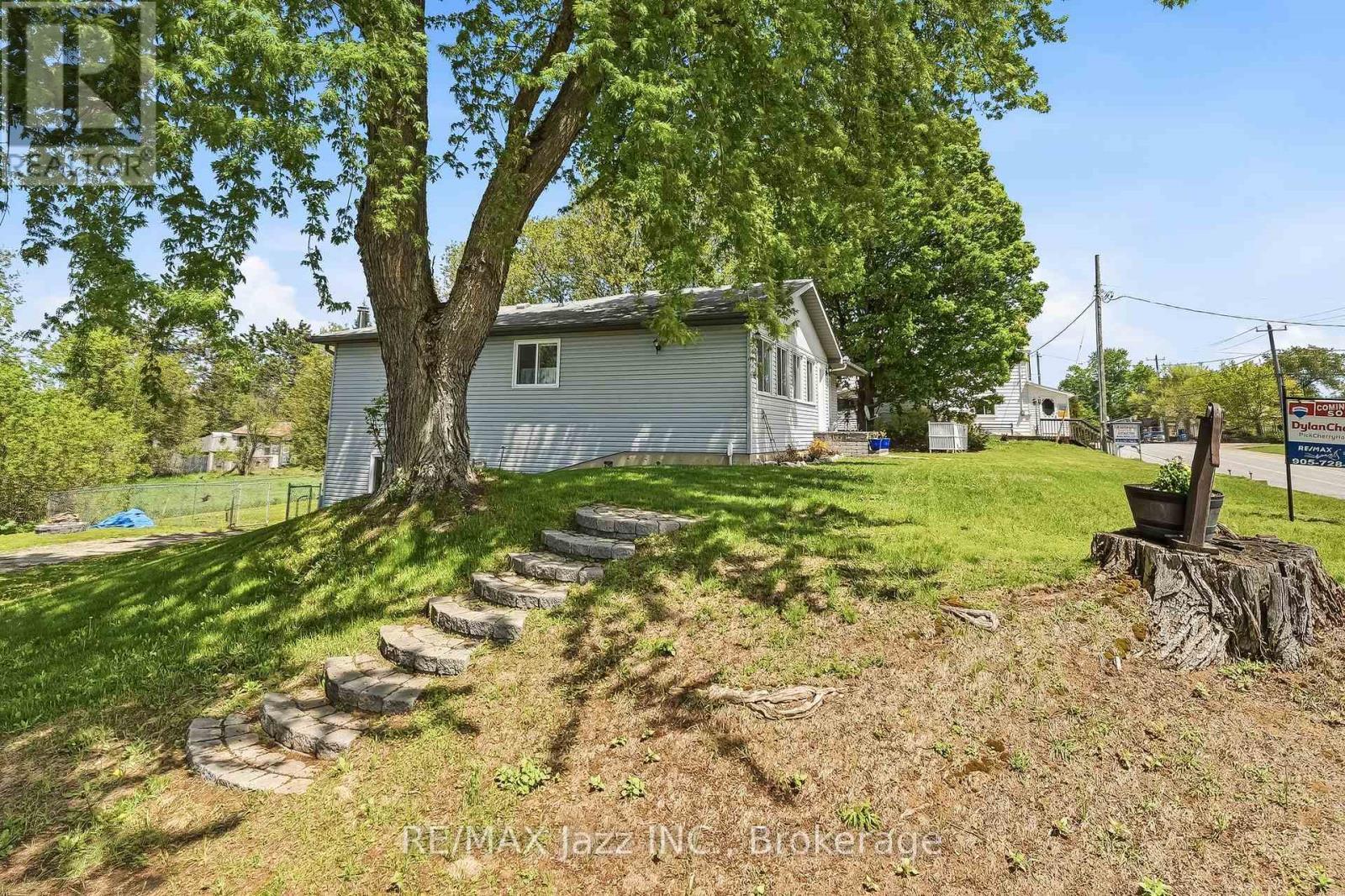 5492 Hwy 620, Wollaston, ON - Outdoor