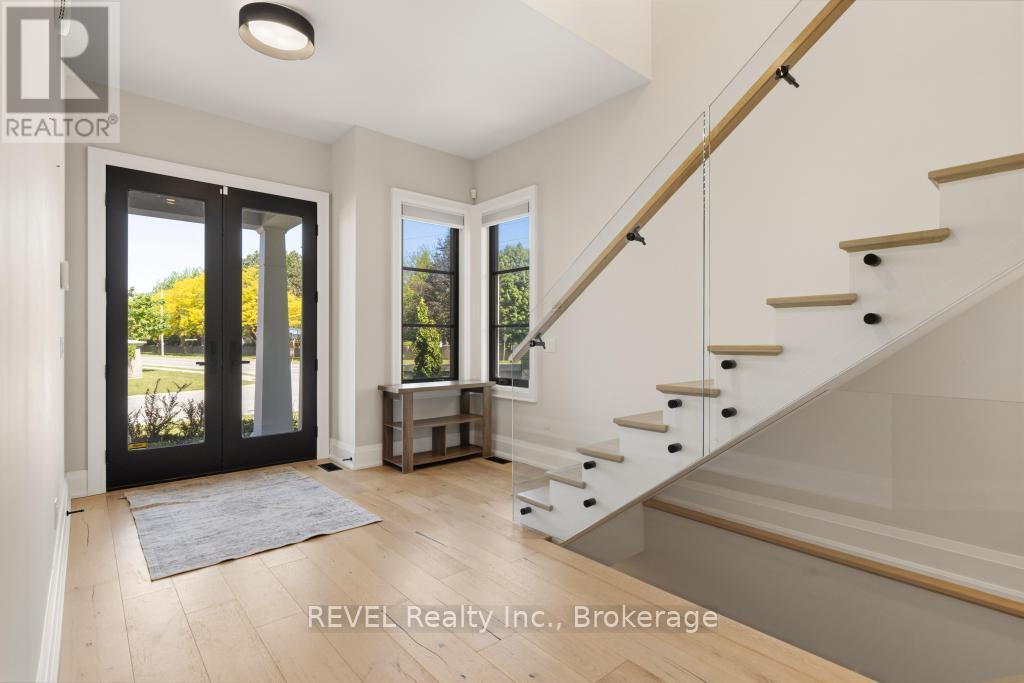 6206 Lucia Drive, Niagara Falls (Stamford), ON - Indoor Photo Showing Other Room