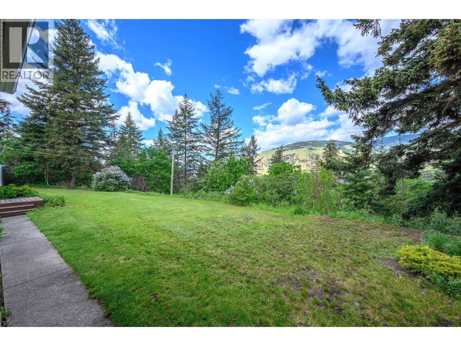 6960 Brewer Road, Coldstream, BC - Outdoor