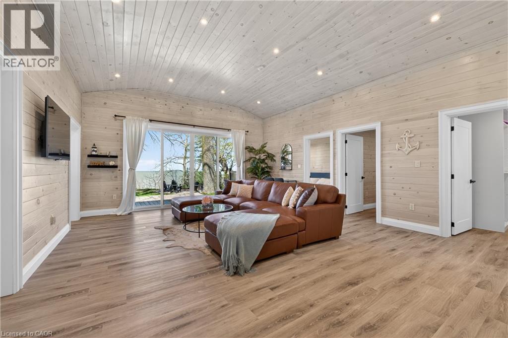 71865 Sunview Avenue, Dashwood, ON - Indoor