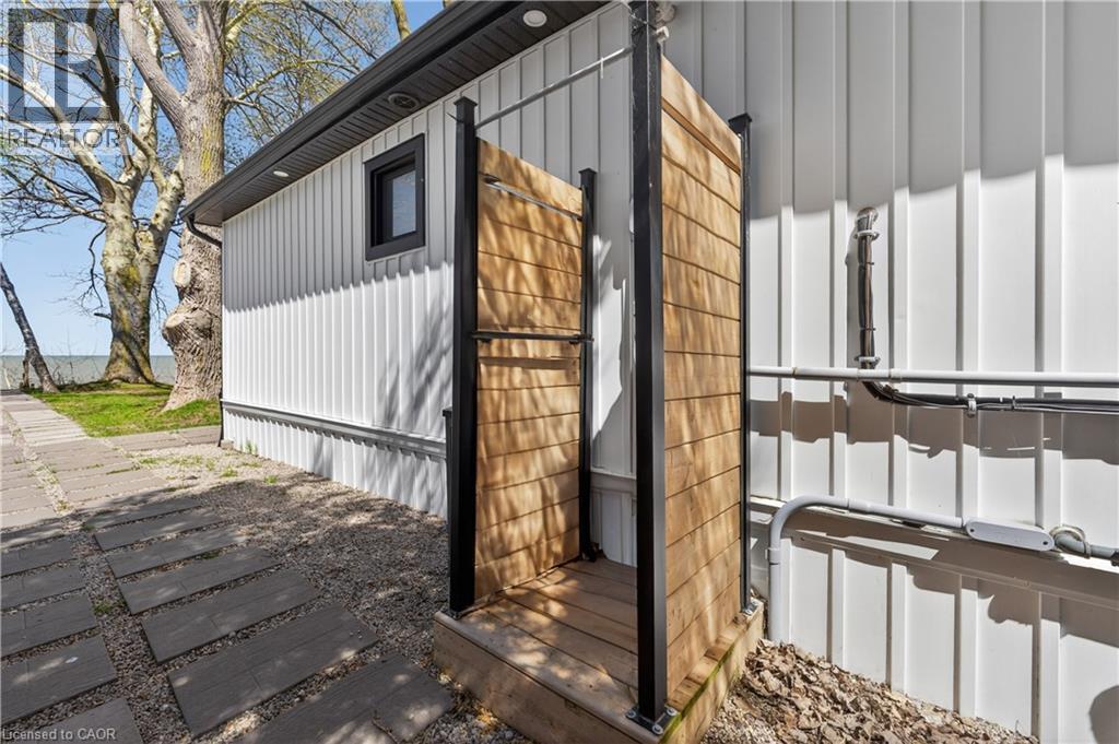 71865 Sunview Avenue, Dashwood, ON - Outdoor With Exterior
