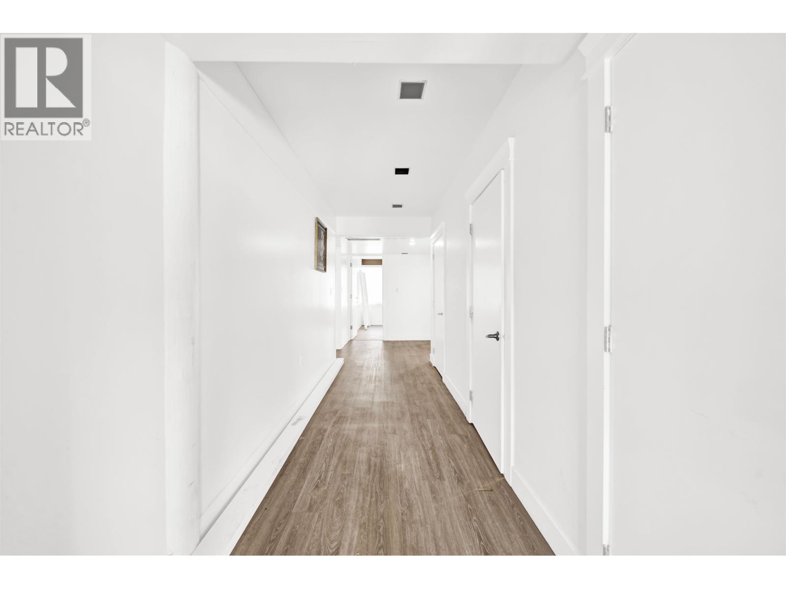 6625 Fraser Street, Vancouver, BC