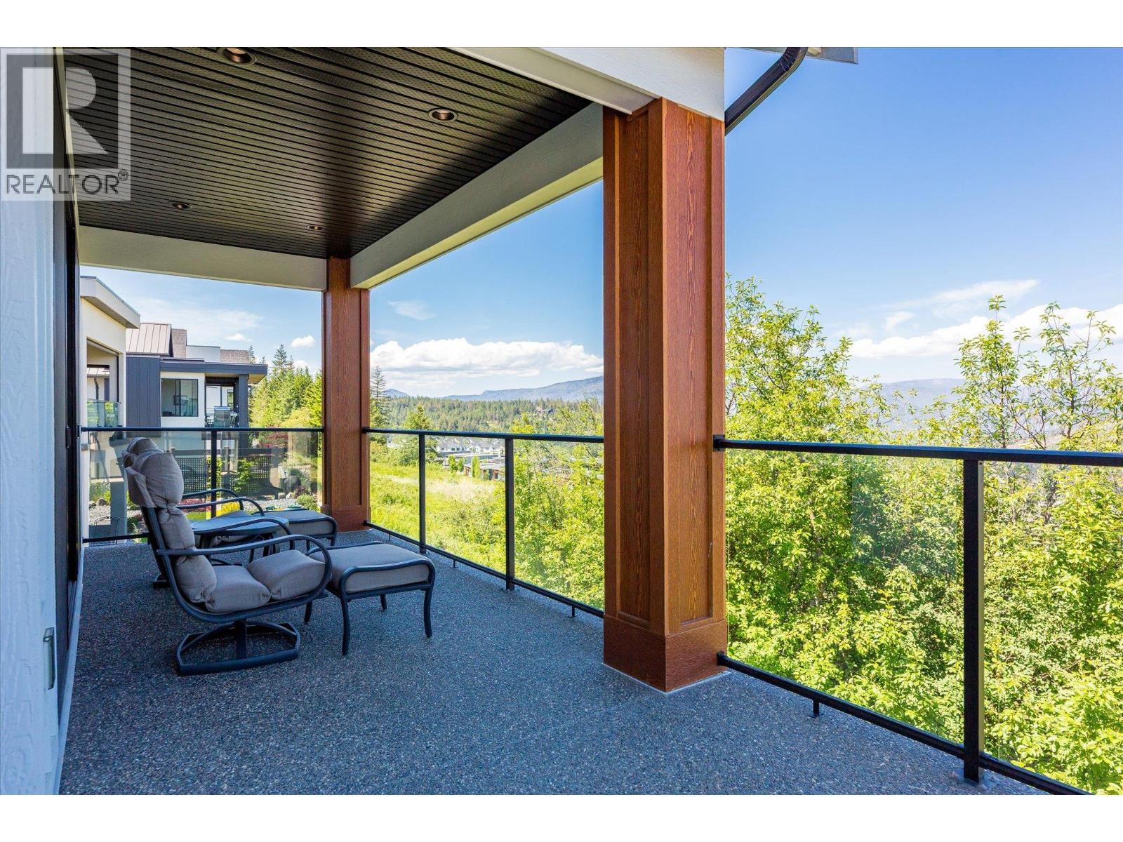 185 Diamond Way, Vernon, BC - Outdoor With Exterior