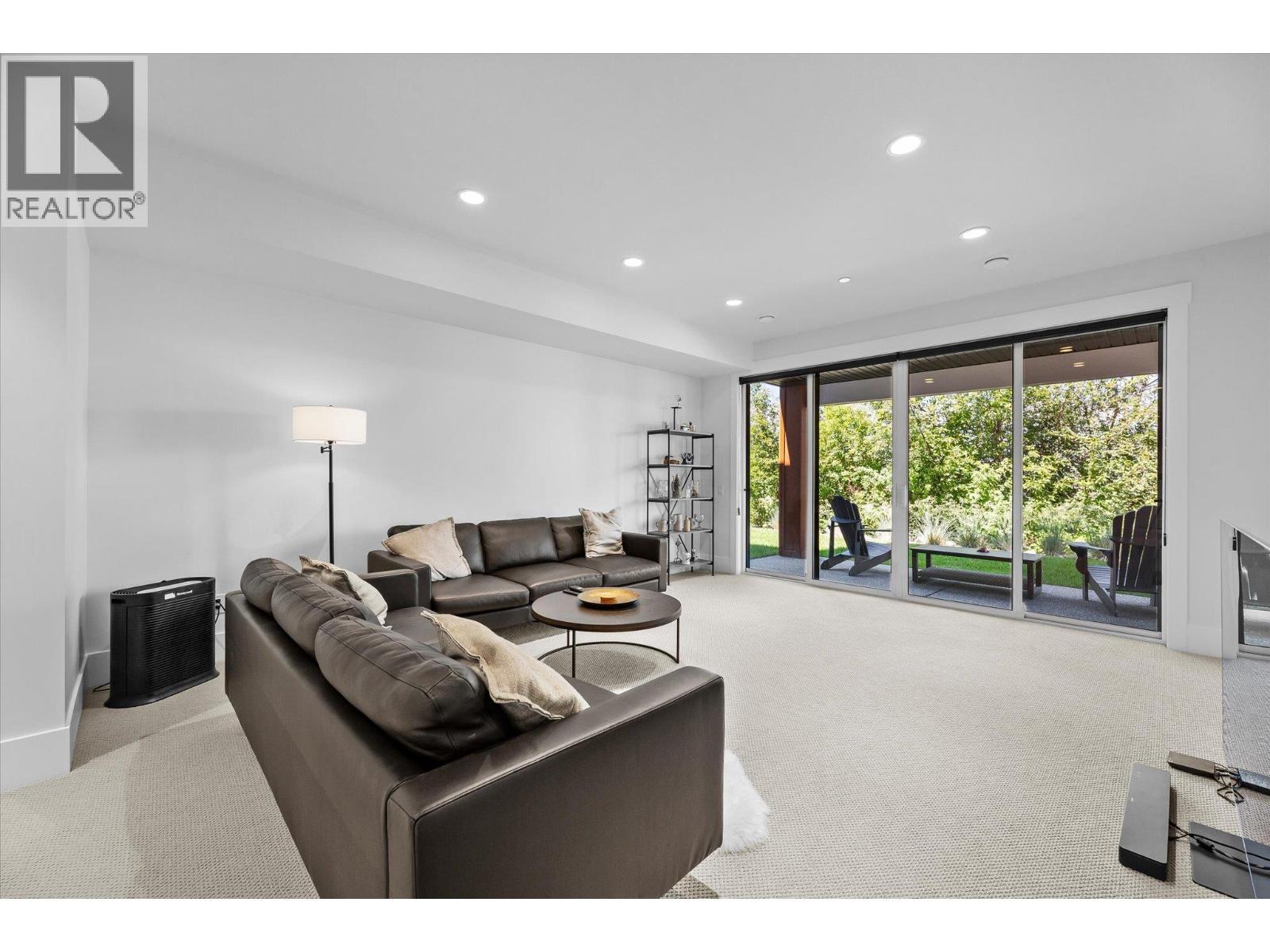 185 Diamond Way, Vernon, BC - Indoor