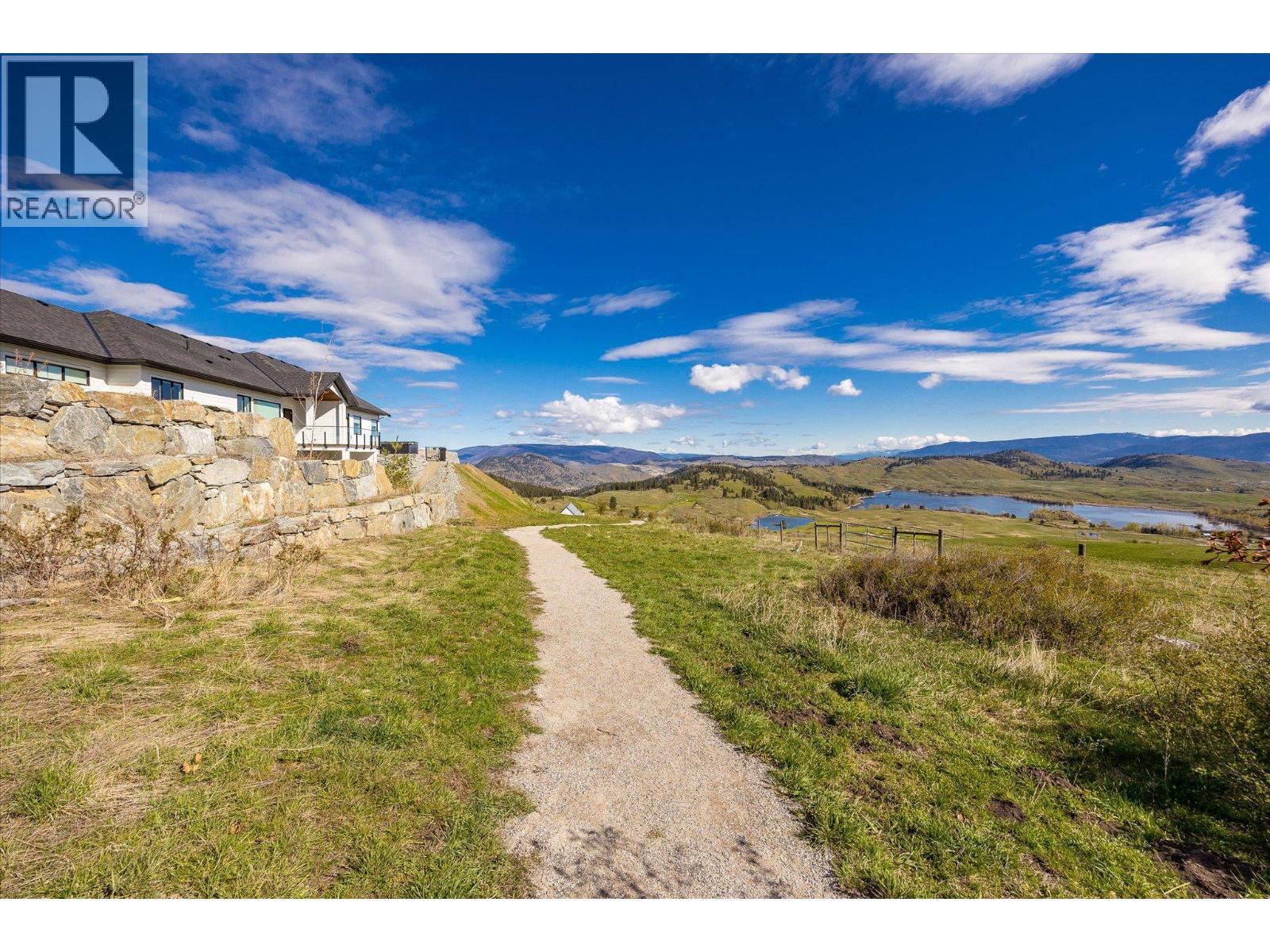 Plenty of Hiking Trails and even a dog park - 185 Diamond Way, Vernon, BC - Outdoor With View