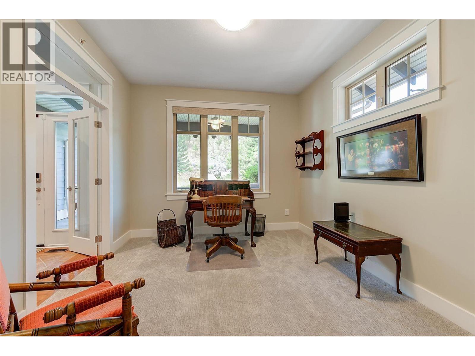 210 Dormie Place, Vernon, BC - Indoor Photo Showing Other Room