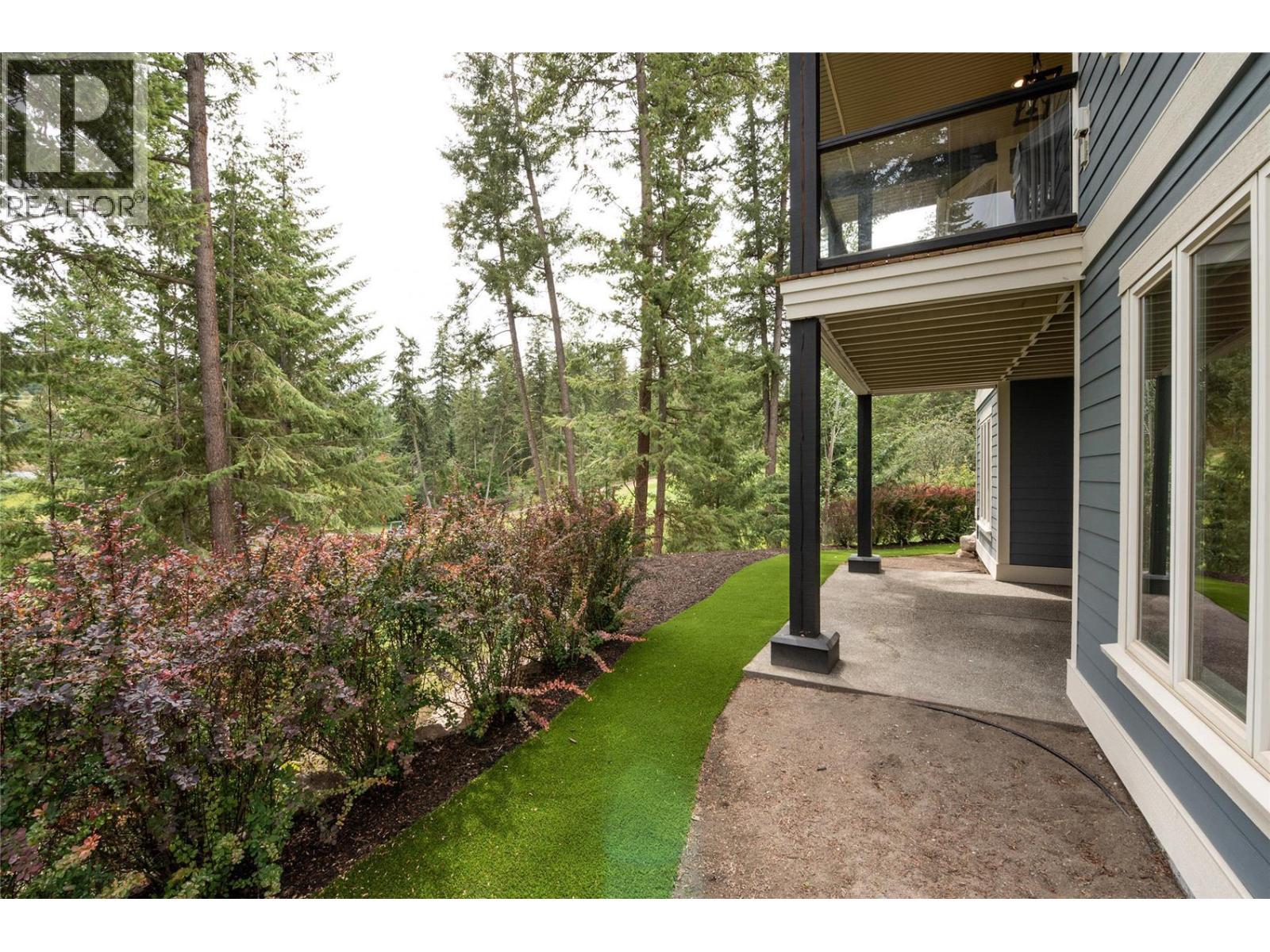 210 Dormie Place, Vernon, BC - Outdoor