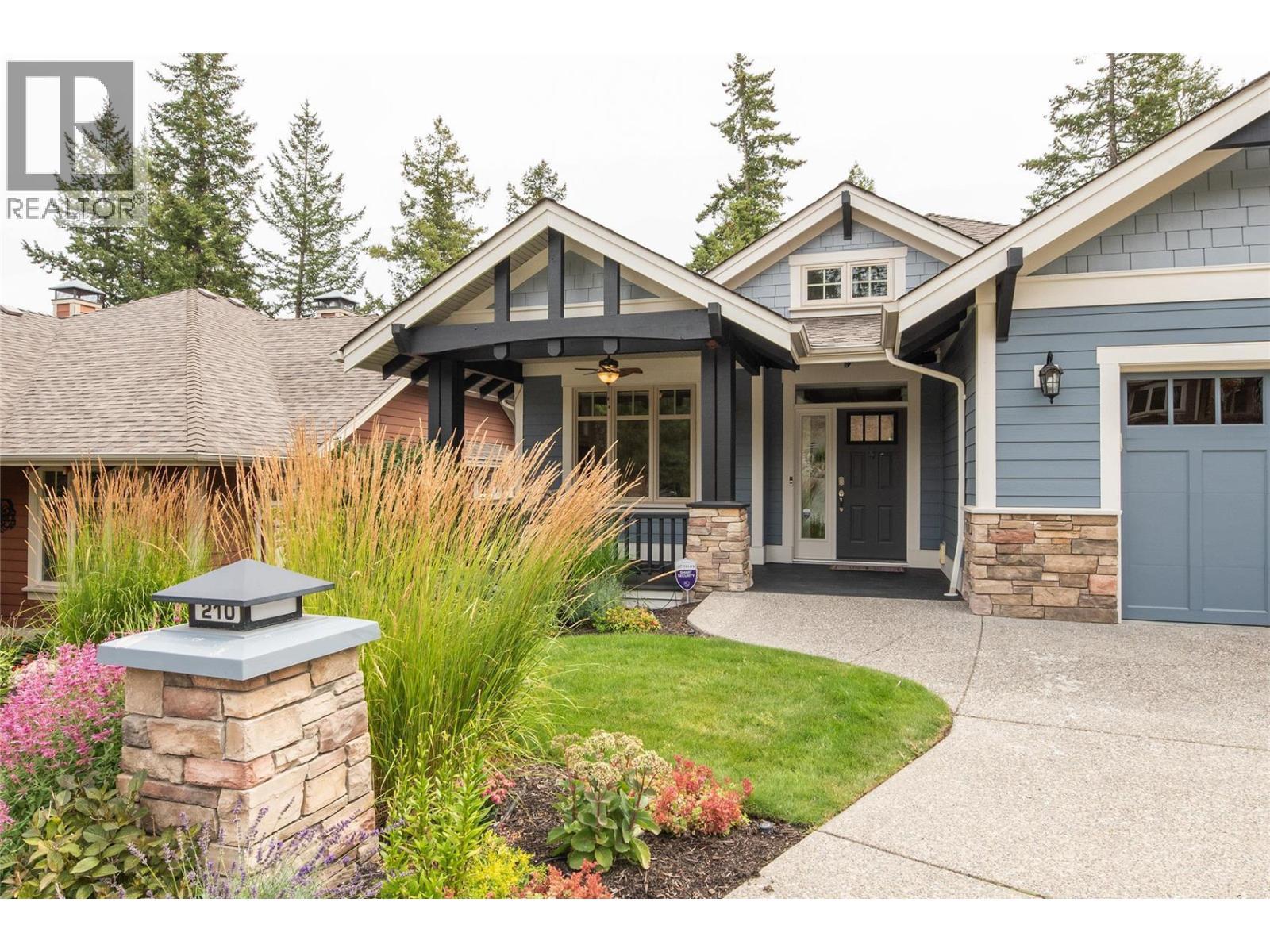 210 Dormie Place, Vernon, BC - Outdoor With Facade