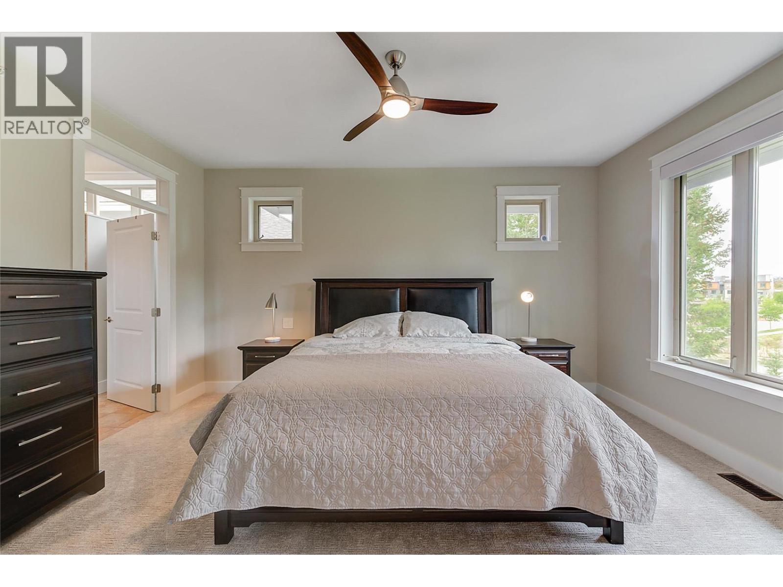 210 Dormie Place, Vernon, BC - Indoor Photo Showing Bedroom
