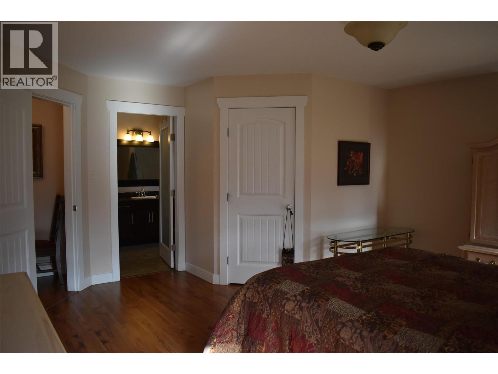 4400 Mclean Creek Road Unit# 207, Okanagan Falls, BC - Indoor