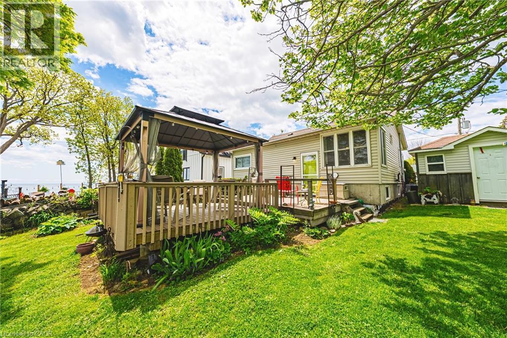 52 Wilcox Drive, Peacock Point, ON - Outdoor With Deck Patio Veranda