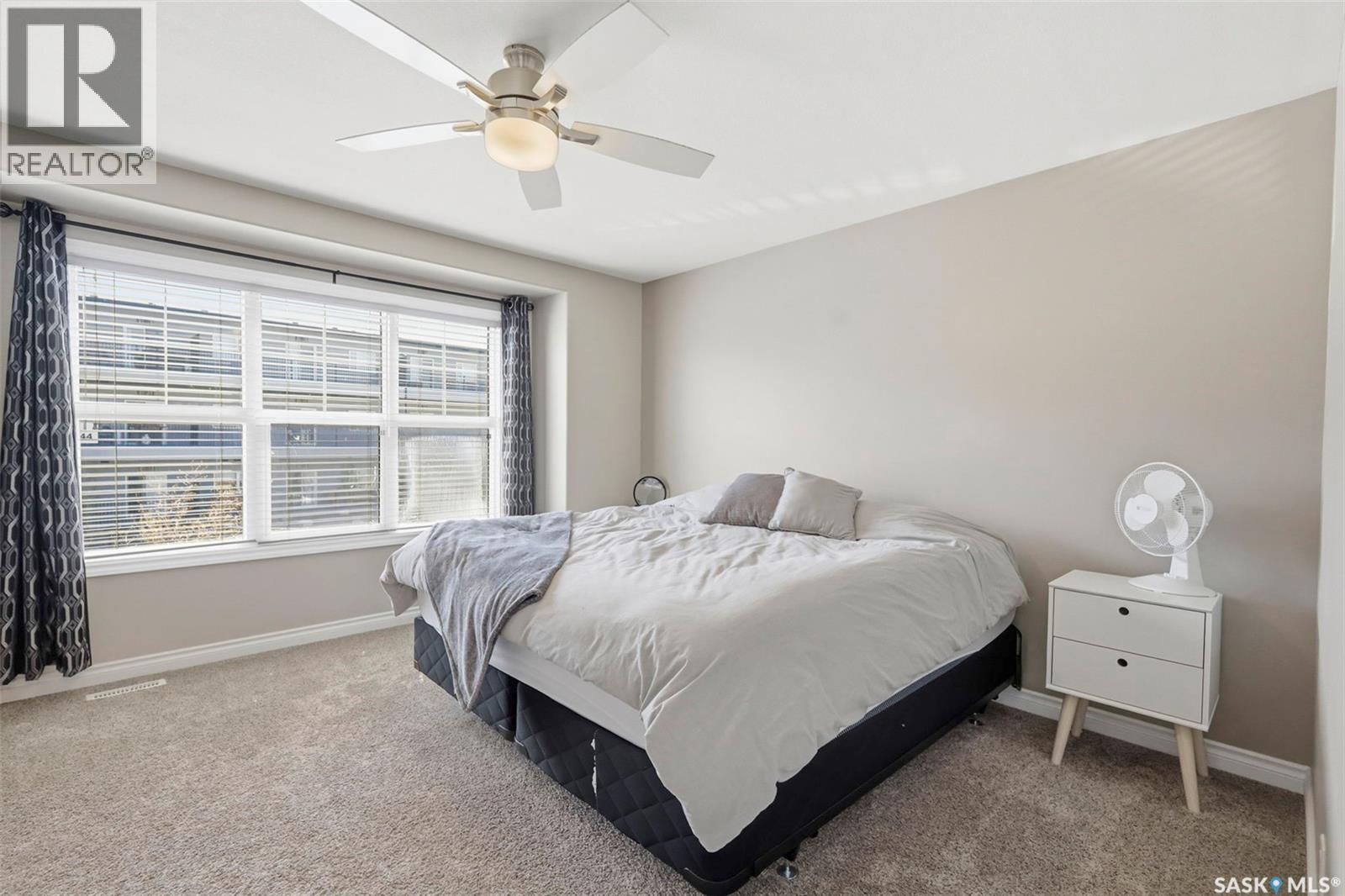 414 Maningas Bend, Saskatoon, SK - Indoor Photo Showing Bedroom