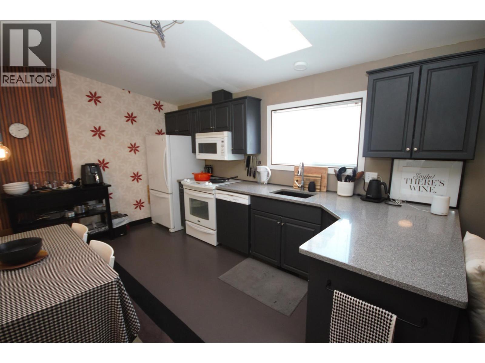 8598 Highway 97 Unit# 40, Oliver, BC
