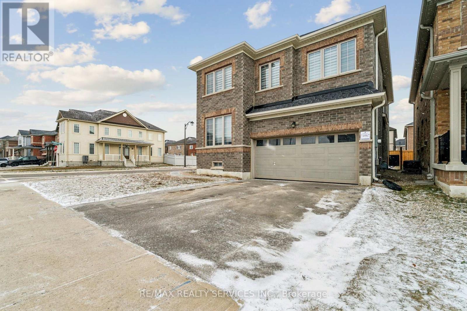 525 Red Elm Road, Shelburne, ON - Outdoor