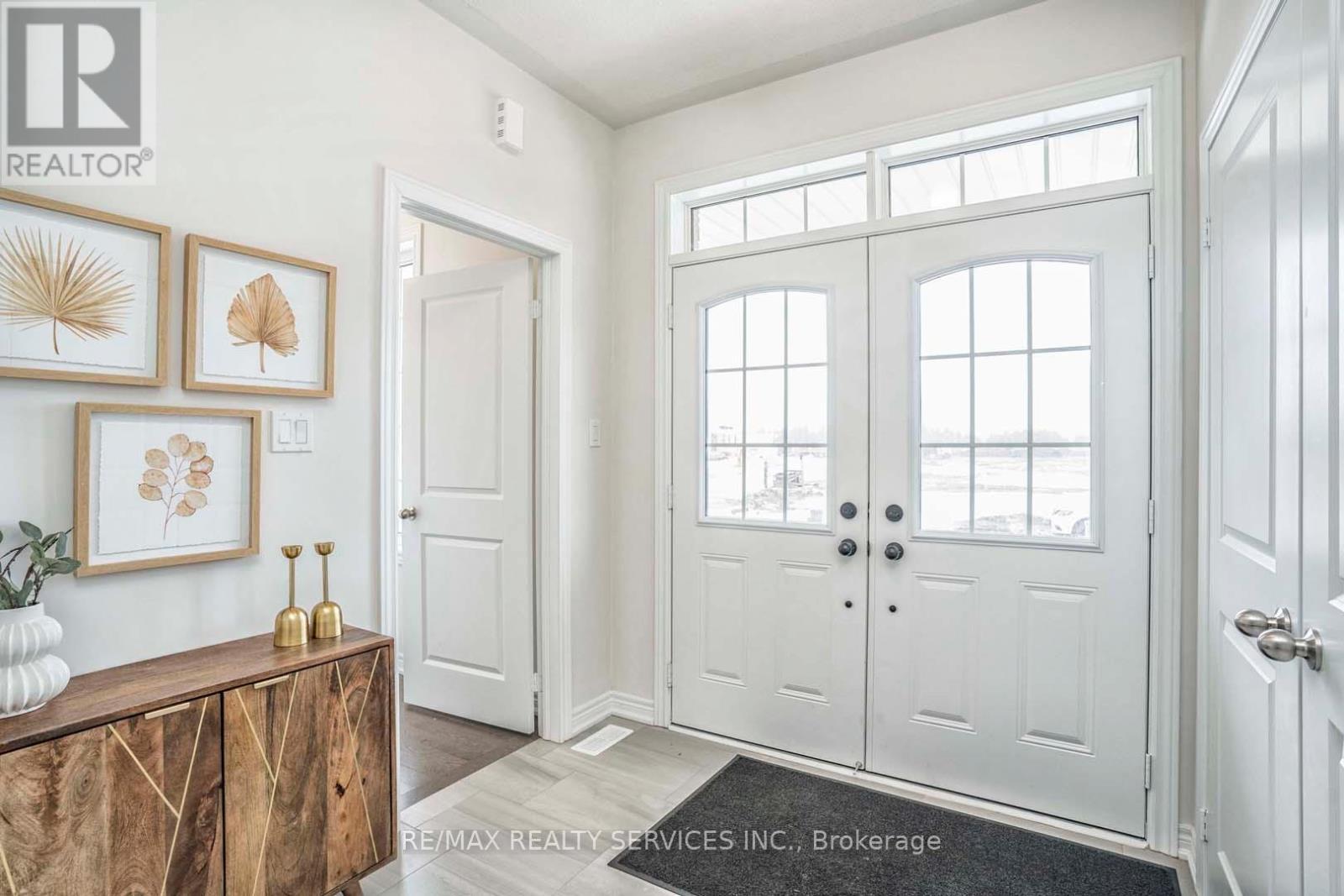 525 Red Elm Road, Shelburne, ON - Indoor Photo Showing Other Room