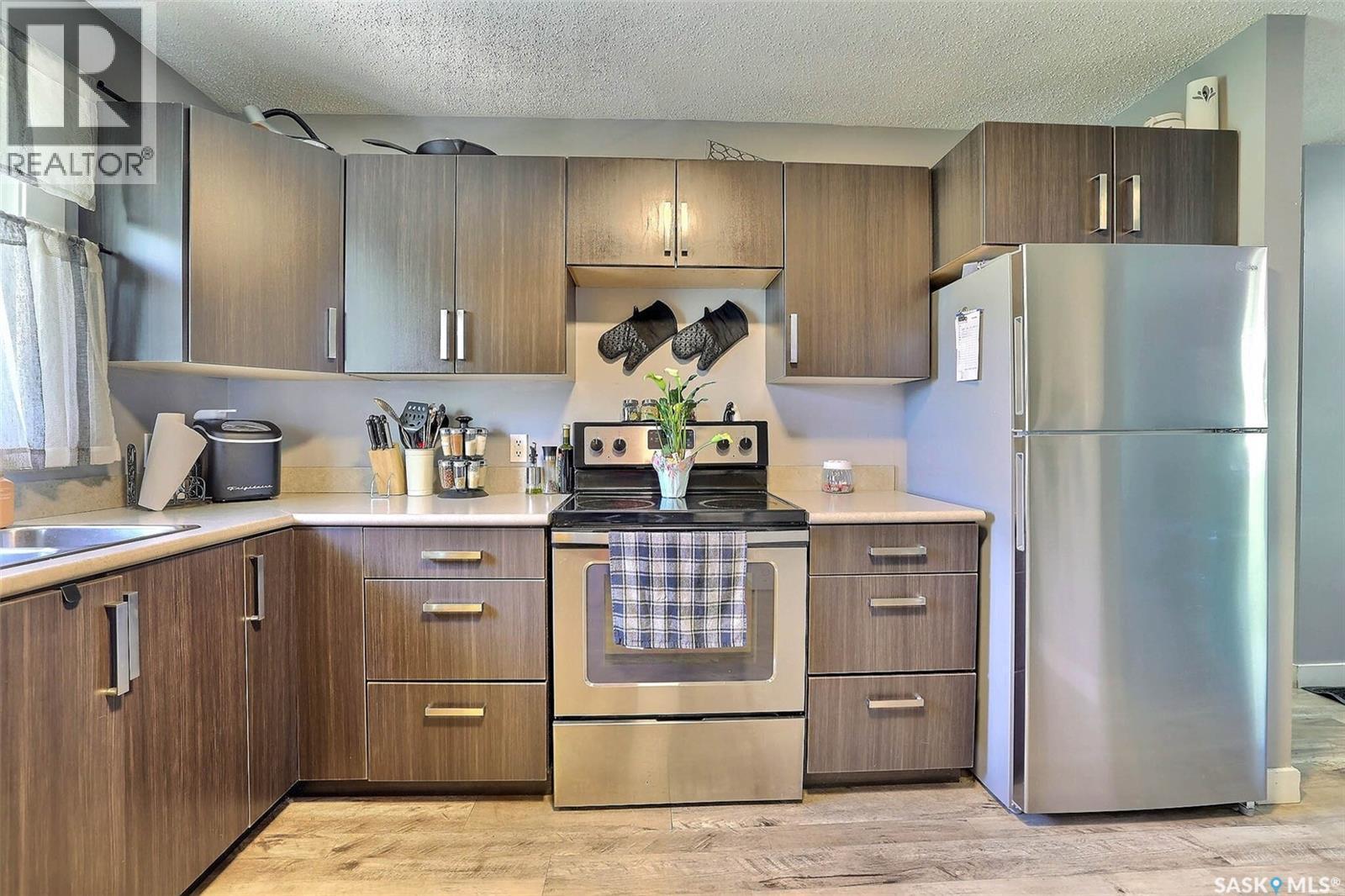 31 Paynter Crescent, Regina, SK - Indoor Photo Showing Kitchen